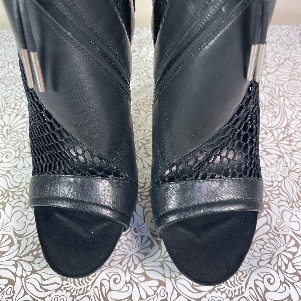 L.A.M.B. Platforms Stiletto Heels Net And Leather… - image 4
